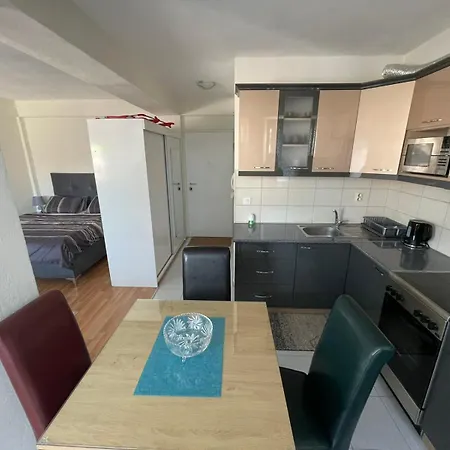 Apartment George